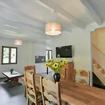 Bleu 11 Tatil Evi