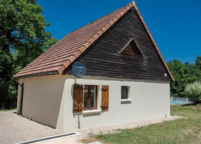 Bleu 11 Lacapelle-Marival